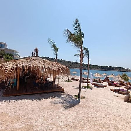 Apartment Thousand Kisses Sarandë エクステリア 写真