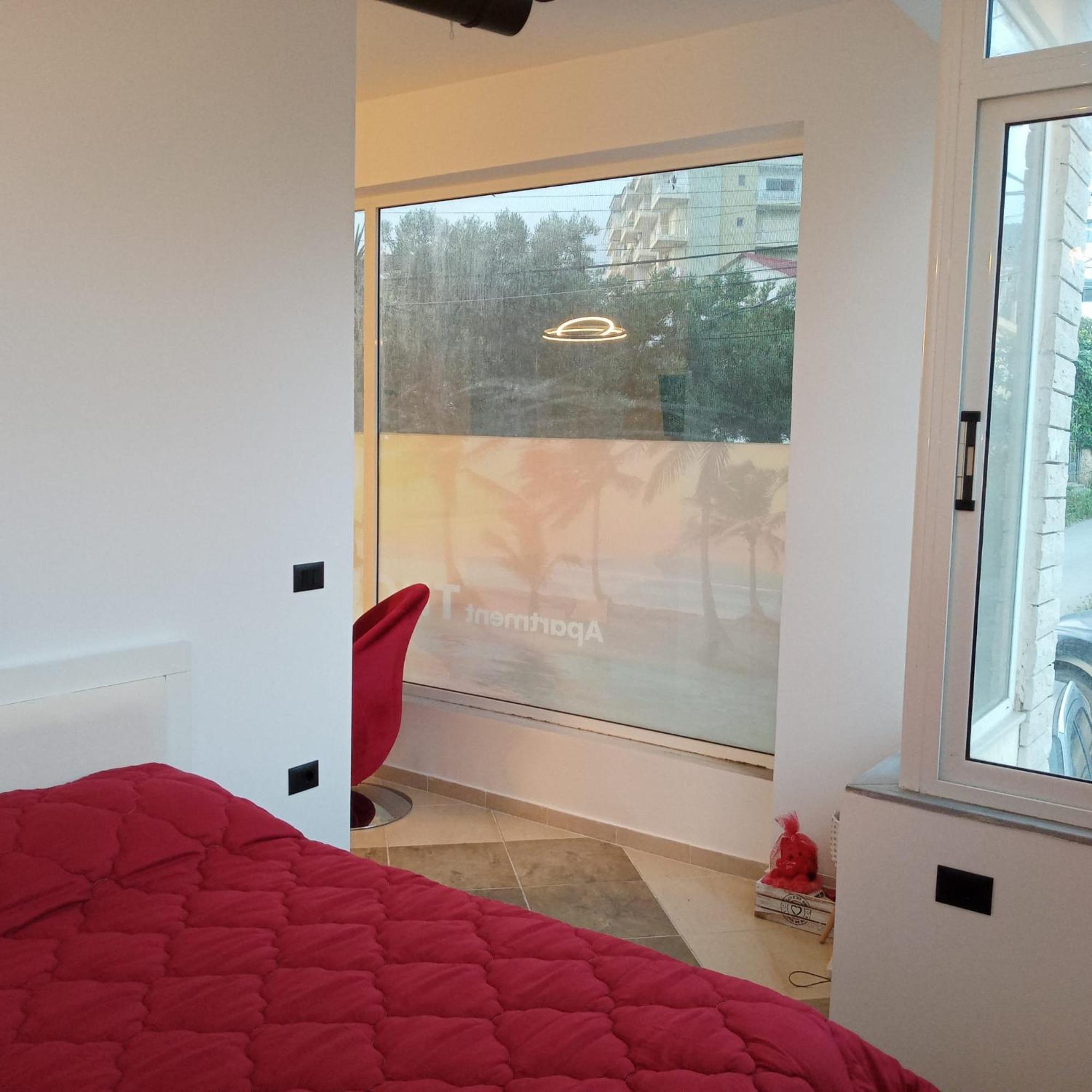Apartment Thousand Kisses Sarandë エクステリア 写真