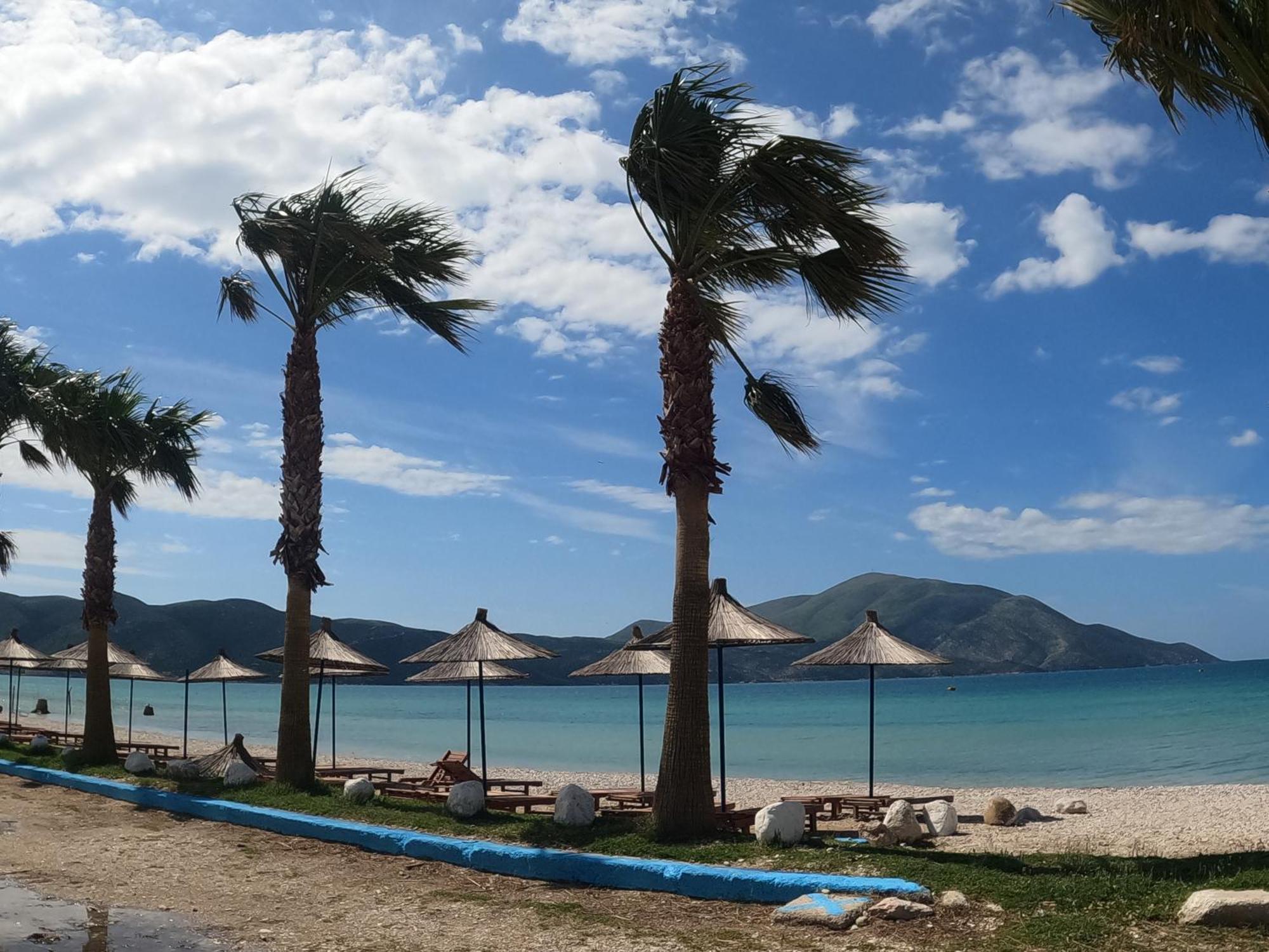 Apartment Thousand Kisses Sarandë エクステリア 写真